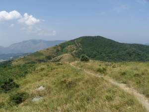 Xtrallusion photo library of independent, self-guided walking and sightseeing holidays in Italy. Pictures, images, photos and photographs taken along the way of this 1-day walking itinerary, to give you a visual impression of the day's walk.